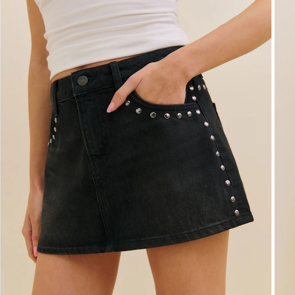 Reformation Hazel Low Rise Denim Mini Skirt (Studded) - NWT